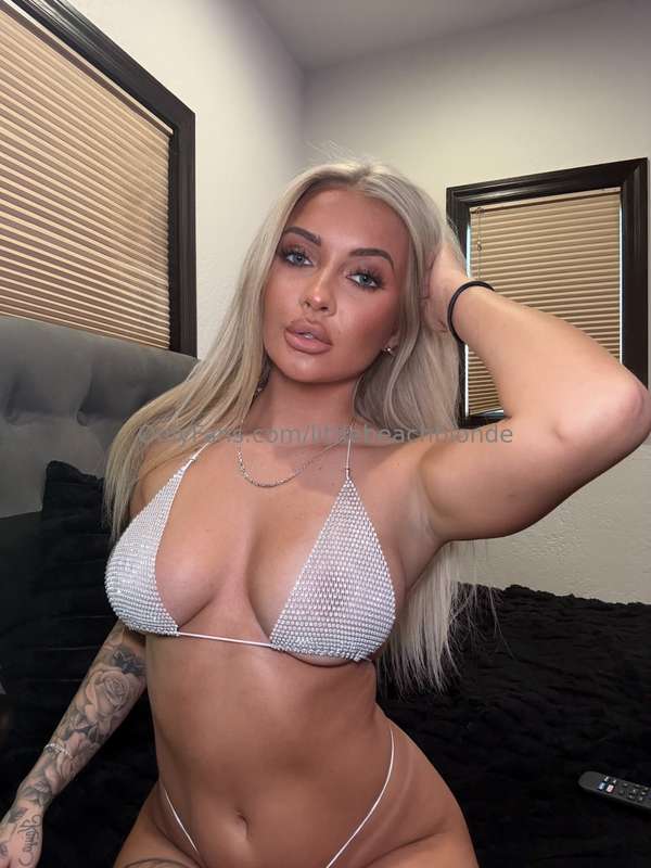 😈RIDING & MISSIONARY FUCK!🥵😩 let’s see how I handle his BWC😛..