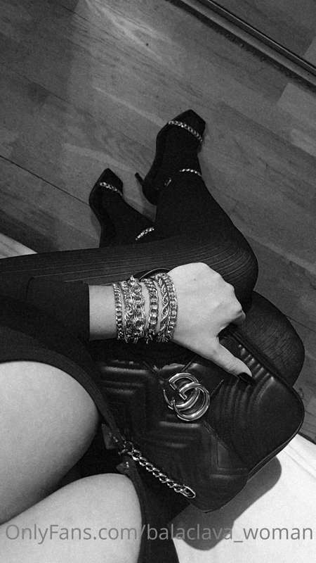 𝒯𝒾𝓂ℯ ℱℴ𝓇  𝒫𝒶𝓇𝓉𝓎💋👠🖤