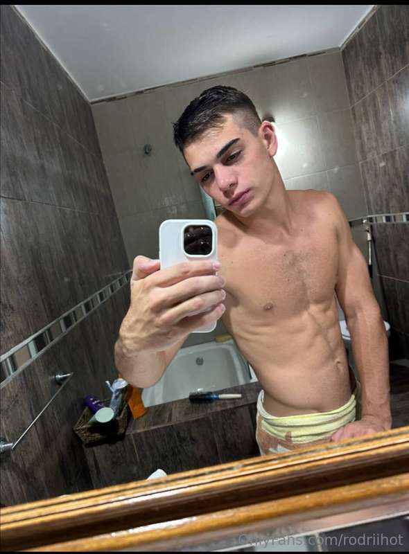 rodriihot