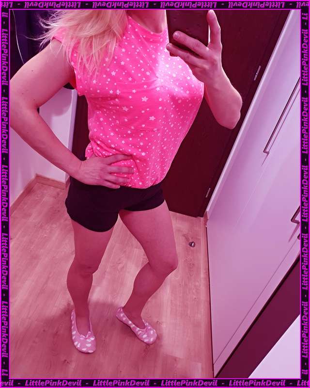 littlepinkdevil_free image #1