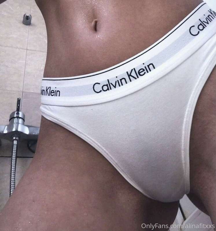 👅