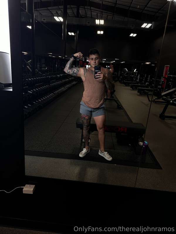not the best lighting but you can still see the gains 💪