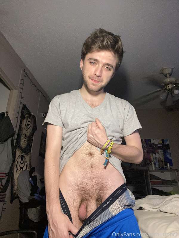mrbuttoncb image #4