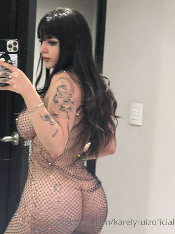 Photo 370 of Karely Ruiz on Tocromo