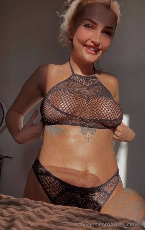 miss_clover image #0