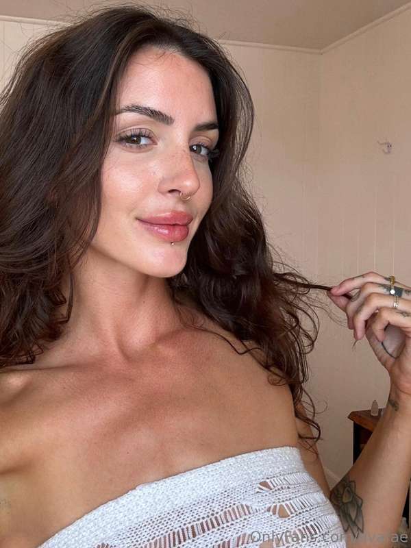 <3333