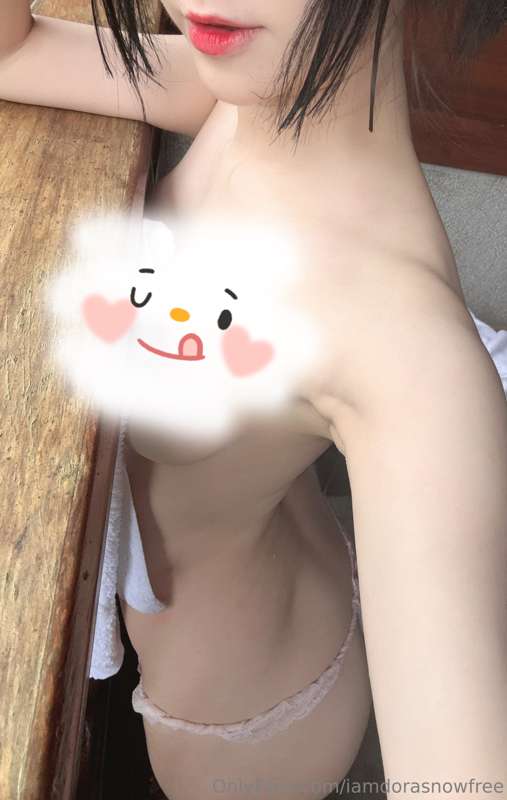 iamdorasnowfree