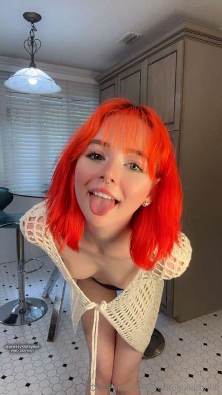 prettiestkkittykat image #1