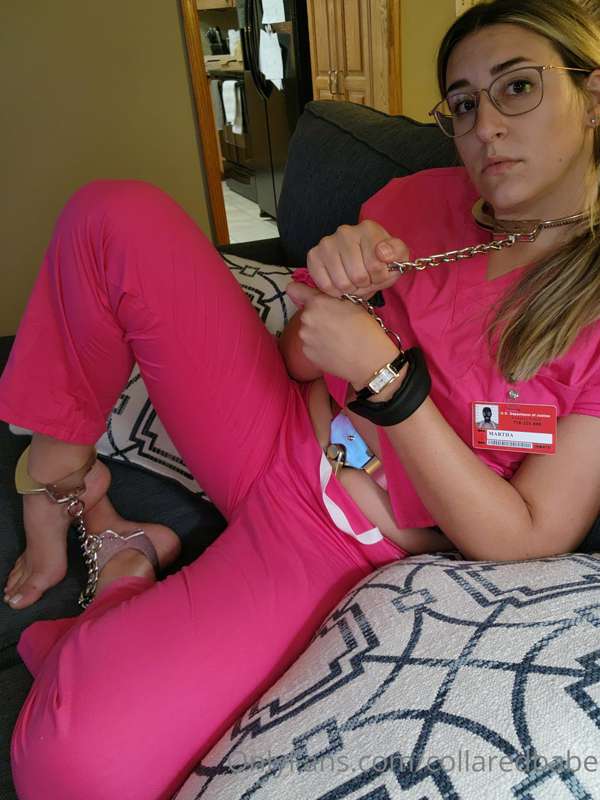 collaredbabe image #0