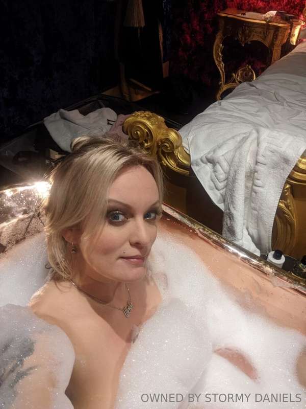 I love a hot bath 🫠
