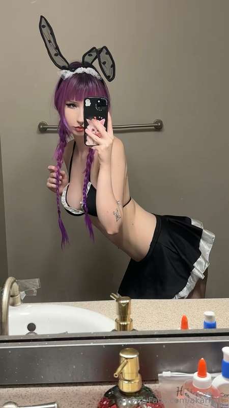 bunni maid at ur service!!!