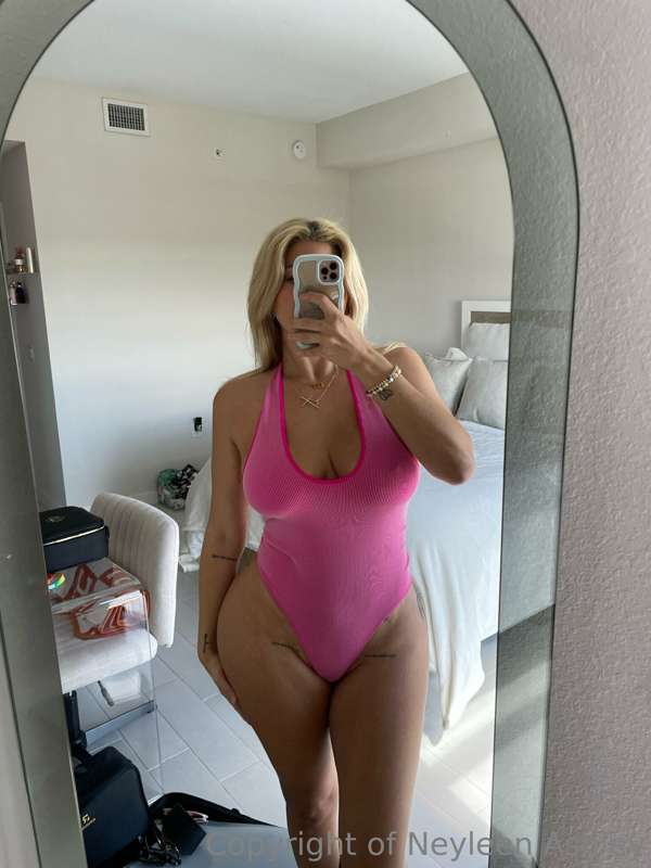 Don't kill yourself on these curves 🤭