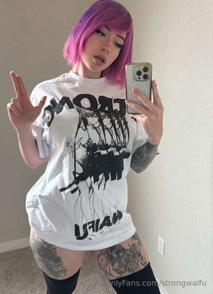 strongwaifu