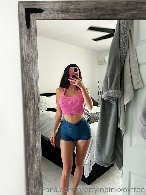 prettyinpinkxoxfree