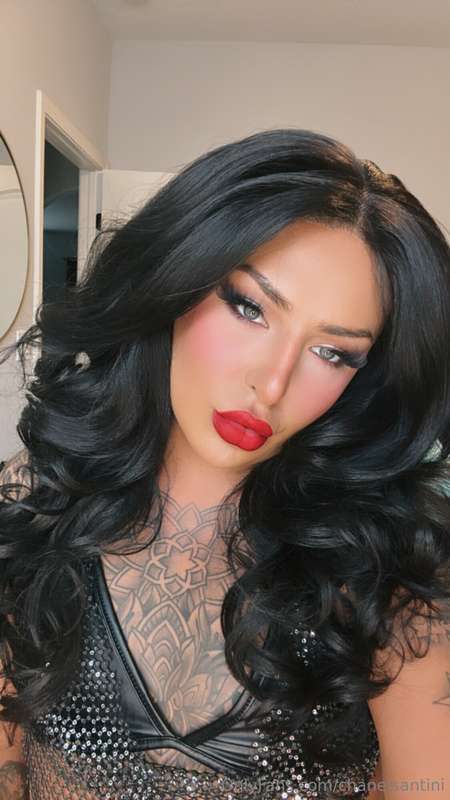 blow me a kiss 💋
