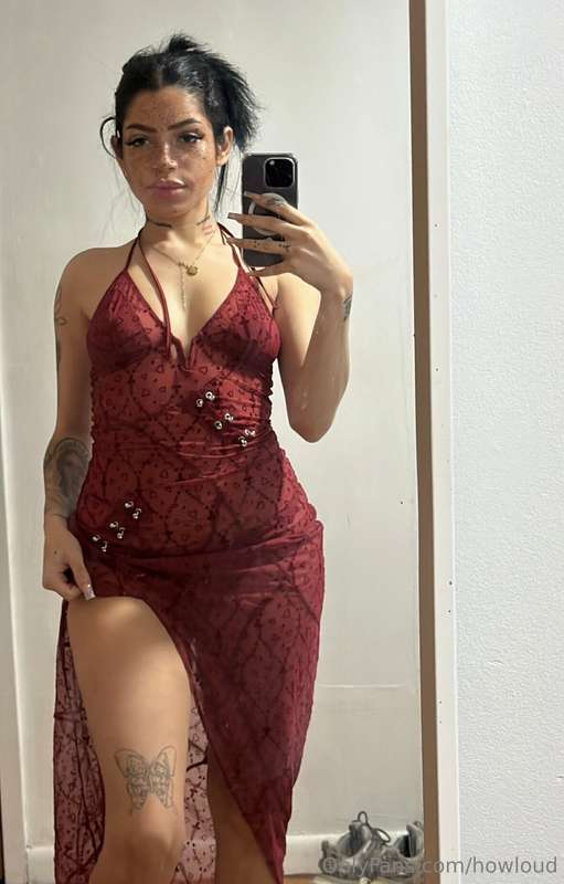 in the mood to send u naughty attachments in the DMS 😩👀
