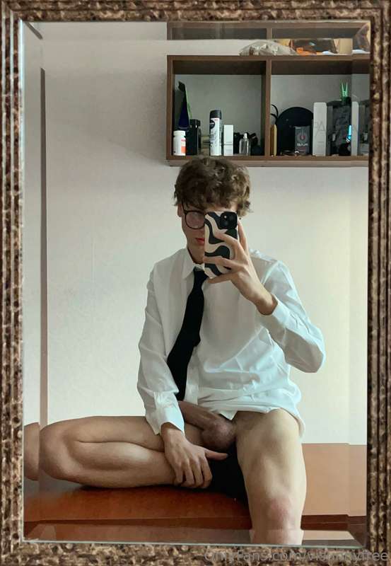 You can grab that black tie to pull me closer to your lips 😈