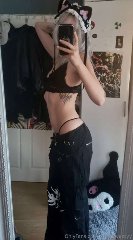 Heiii <3 I hope ur doing good I love you all sm! I'm still a..