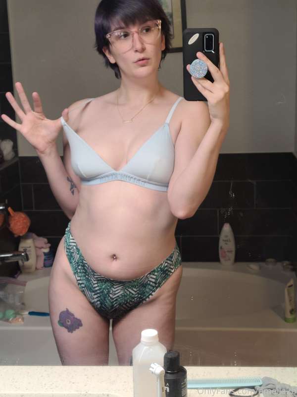 Hey my sweet birdies! Things have gone sideways since my las..