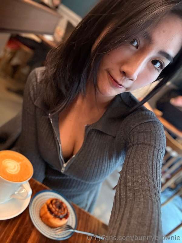 My coffee’s strong, but I promise I’ll keep you up longer 💦😉