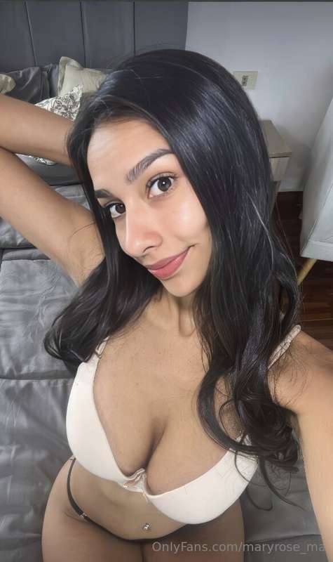 ❤️FREE SUBSCRIPTION NOW❤️Sweet @dreamyara with juicy ass and..