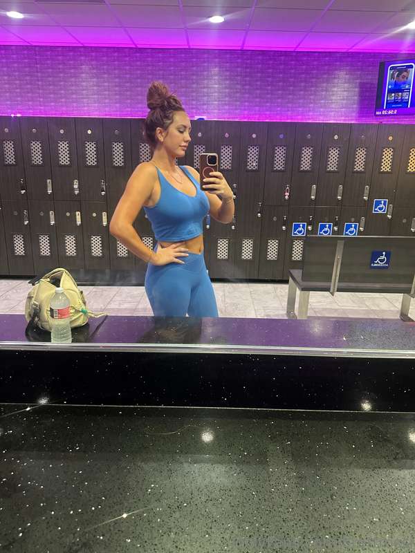 I'm back in action! Shall I motivate you too? x
