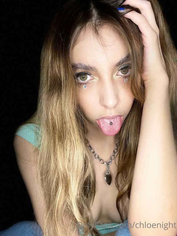 chloenight image #4