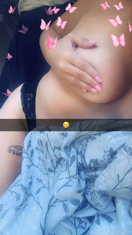 If you want to see the uncensored version of these pics, mes..