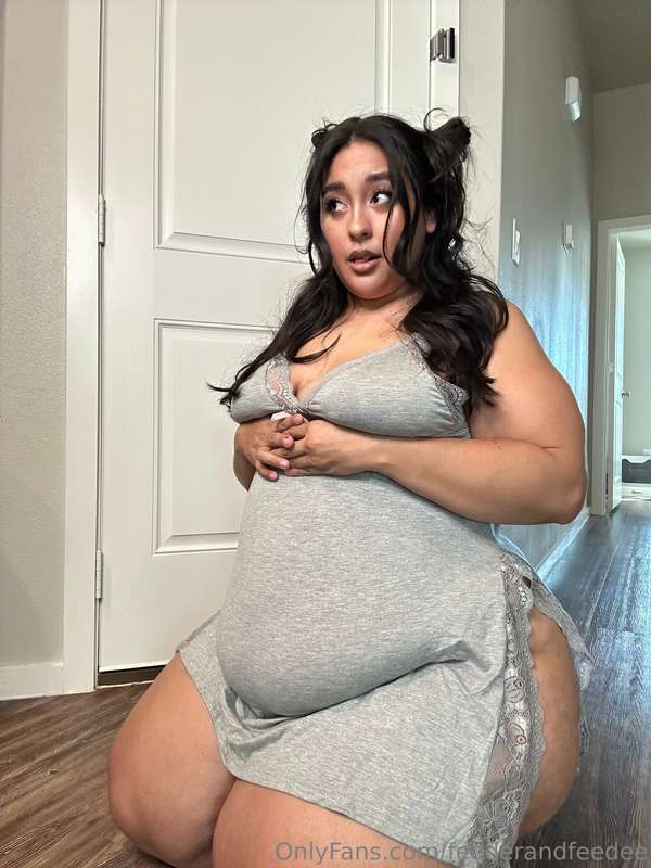 This little nightgown went viral on TikTok and I wanted to s..