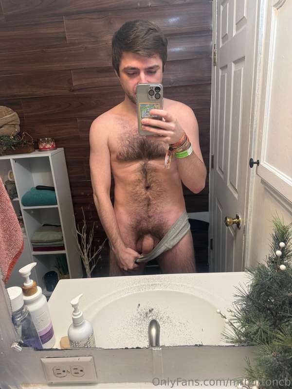 mrbuttoncb image #5