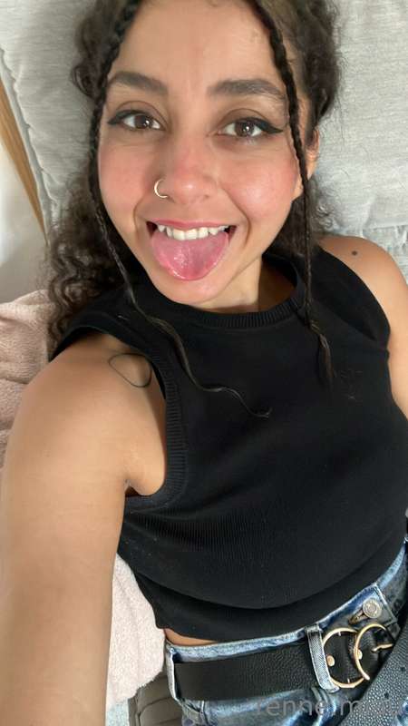 😈 swap my smile for rolling my eyes 