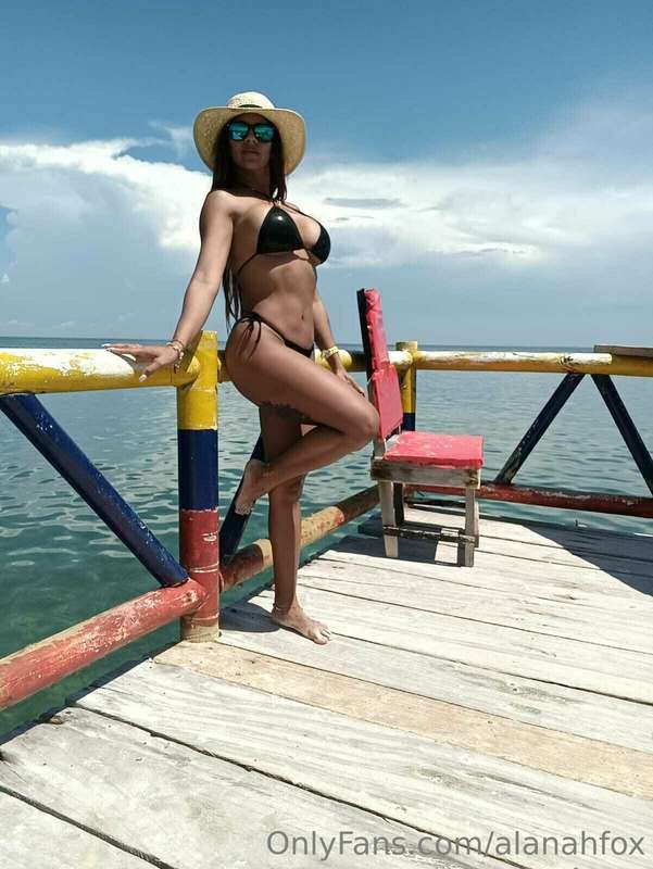 alanahfox