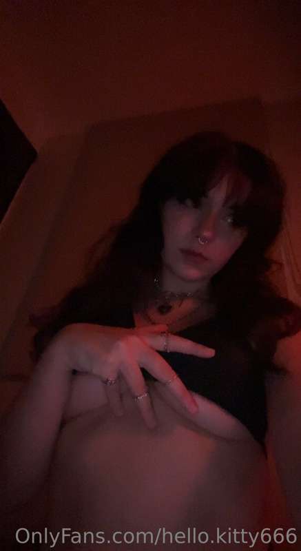 hello.kitty666 image #6