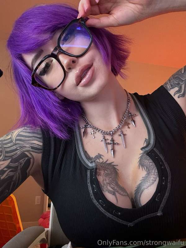 strongwaifu