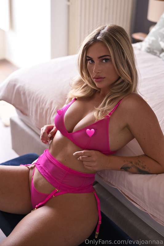 You don’t have to do much to make me smile… just be you.🥰