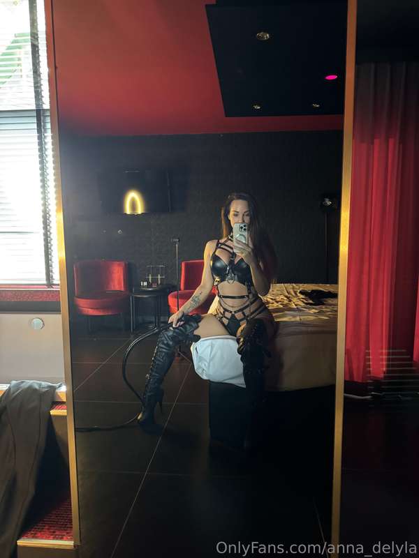 anna_delyla