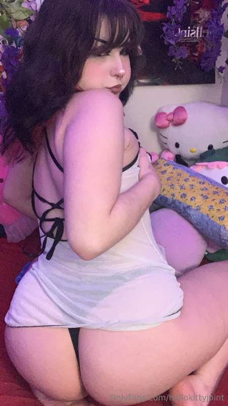 hellokittyjoint image #0