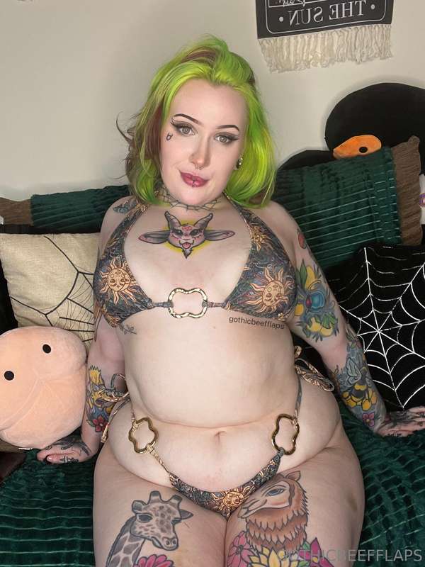 gothicbeefflaps