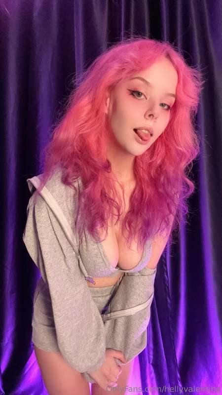 hellyvalentine