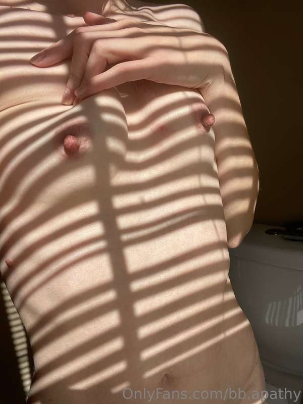 bb.apathy image #3