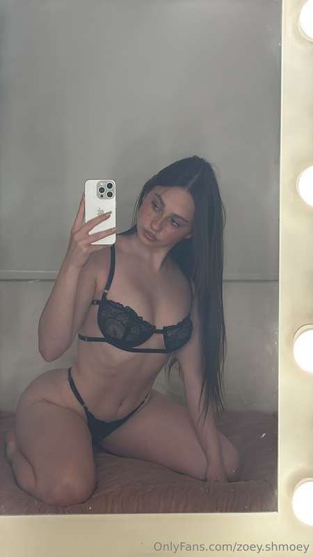 zoey.shmoey