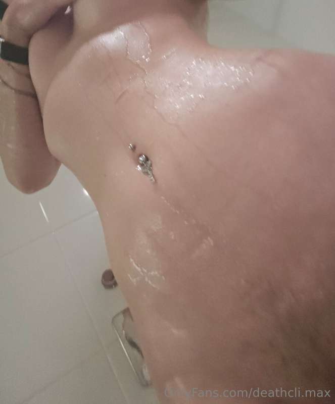 How often do u guys think I should post here? <3 feel free t..