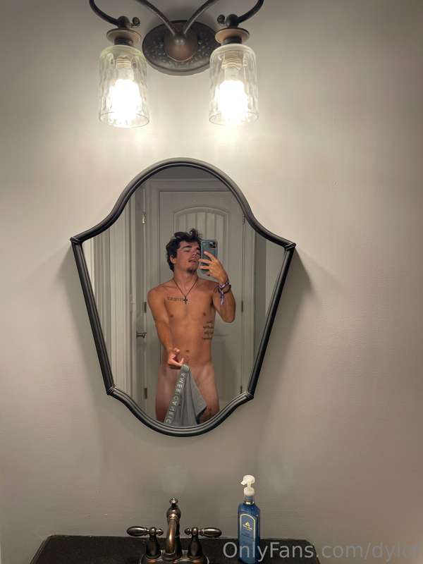 Go add my VIP right now!! @dylvip 10% off for a short time  ..