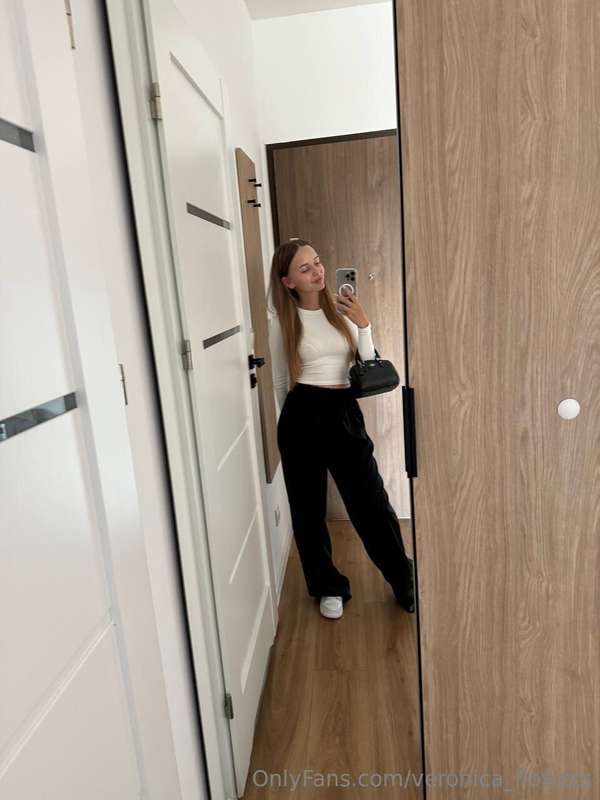 Guess what business I'm going to today? 🙈 If you guess, you'..