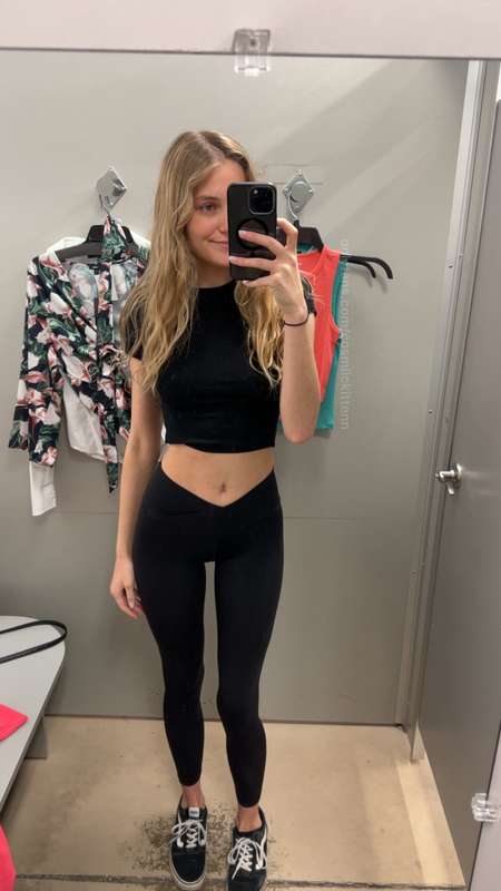 Swipe to pull my top up :) Also I had an interview yesterday..