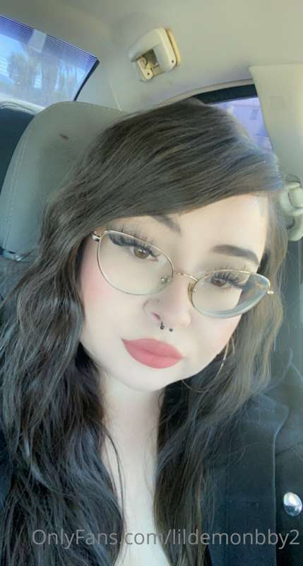 sooo my ideal 4/20 would be getting lit and fucking all day ..