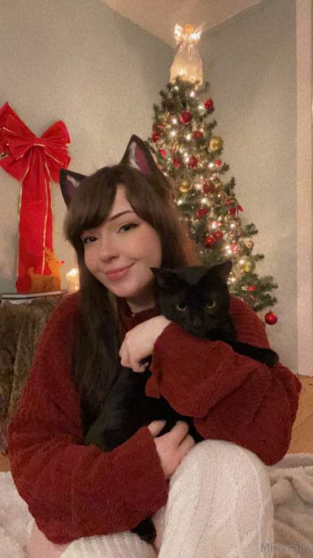 Hey guys, my little baby cat Oreo has recently been having h..