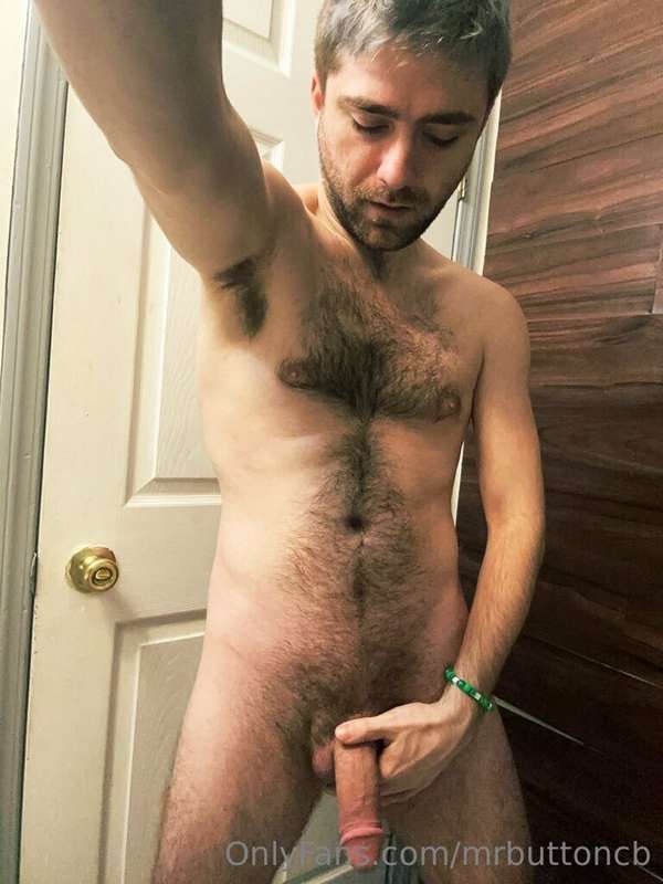 Always with the pre shower pic dump