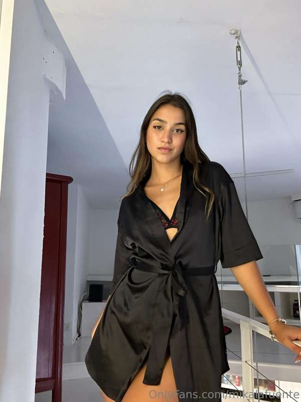 mikalafuente photo