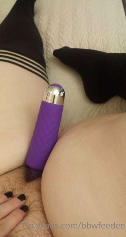 bbwfeedee image #1